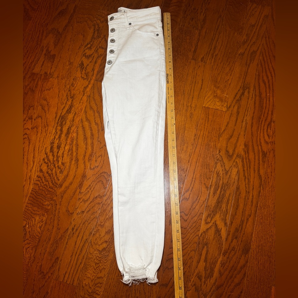 Abercrombie & Fitch | Women’s High Rise White Button-Fly Jeans Size 25/0 - Picture 5 of 11
